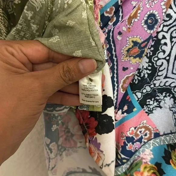 ARATTA SILENT Anthropologie MIXED PAISLEY FLORAL COLLAR EMBROIDERED VELVET TOP - Picture 6 of 6